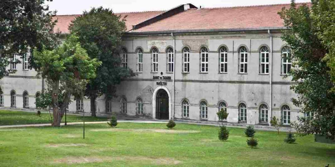 İstanbul'da üniversite okumak isteyenler dikkat! İşte en iyi 8 üniversite: Şehrin birincisi seçildi 6